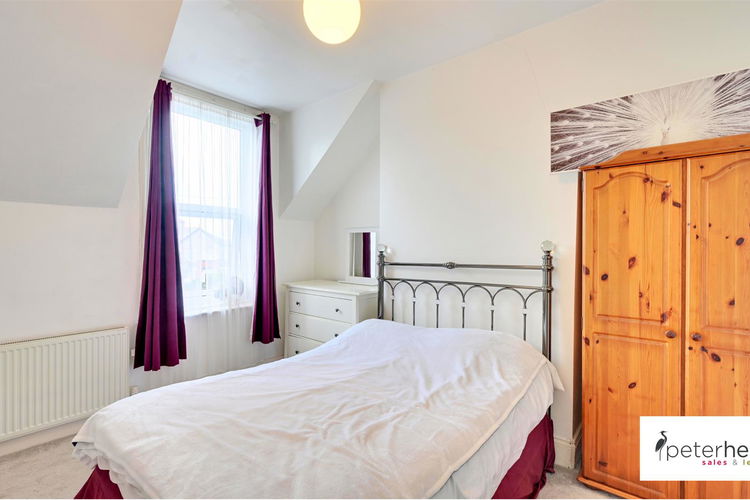 Bedroom 2 - Picture 15 of 21