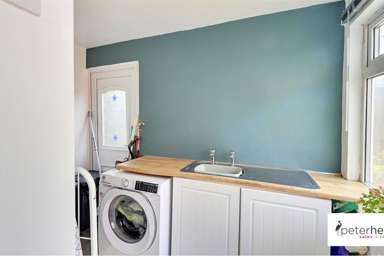 Utility - Picture 10 of 21