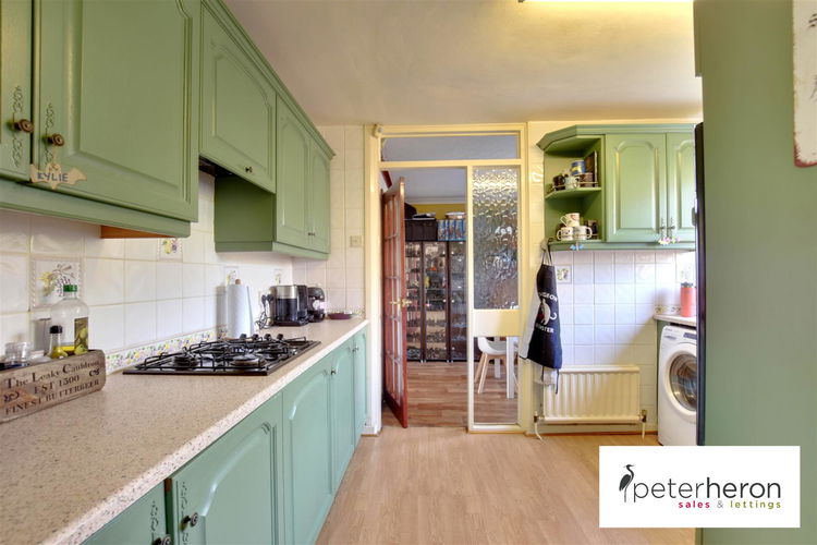 Kitchen - Picture 8 of 23