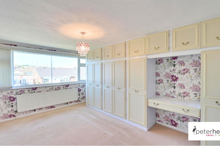 Bedroom 1 - Picture 11 of 22