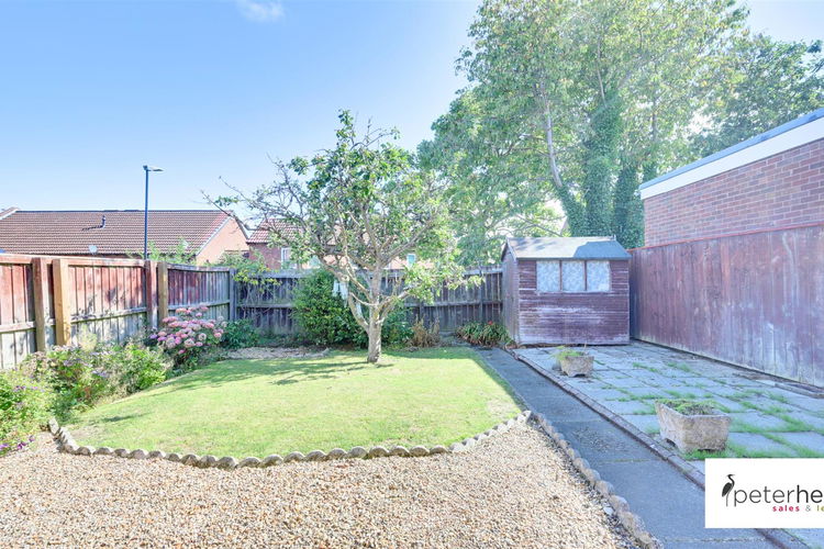 Outside - Picture 19 of 22