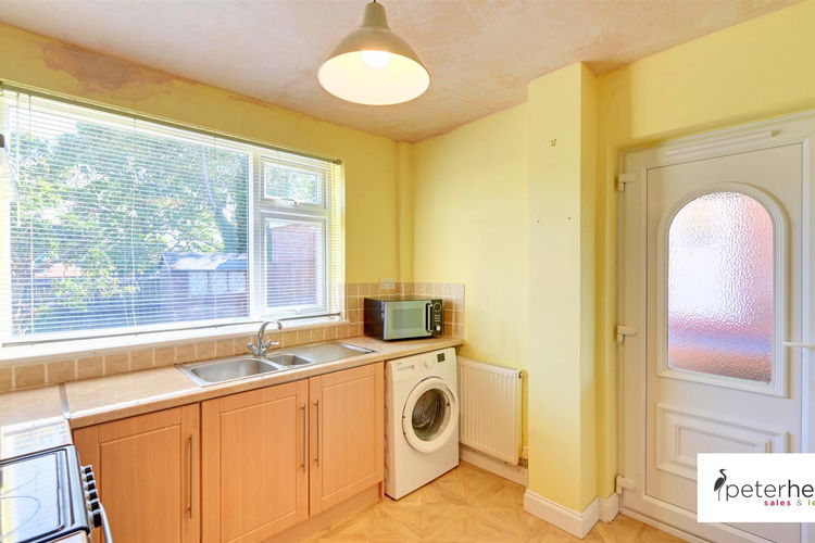 Kitchen - Picture 8 of 22