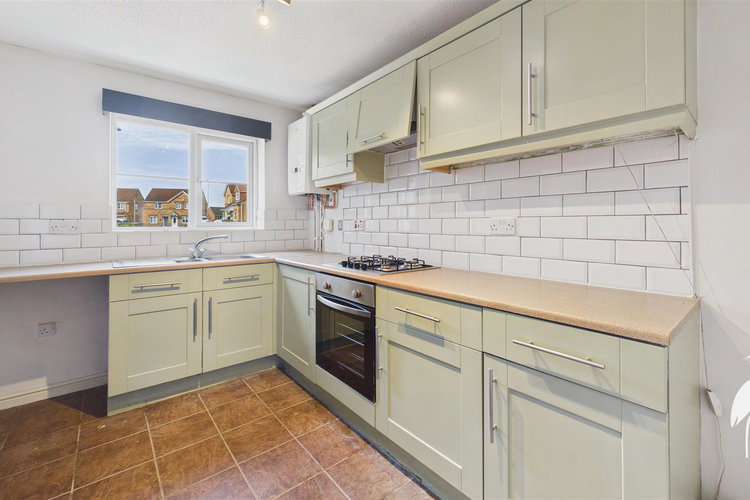 Kitchen - Picture 5 of 14