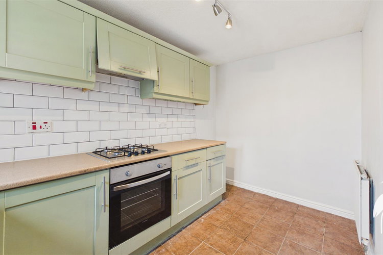 Kitchen - Picture 6 of 14