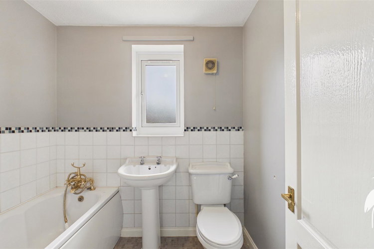 Bathroom - Picture 25 of 30