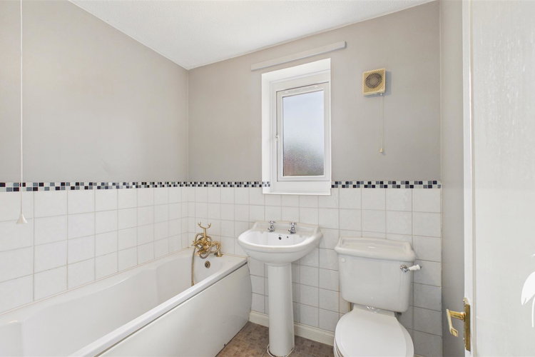 Bathroom - Picture 26 of 30
