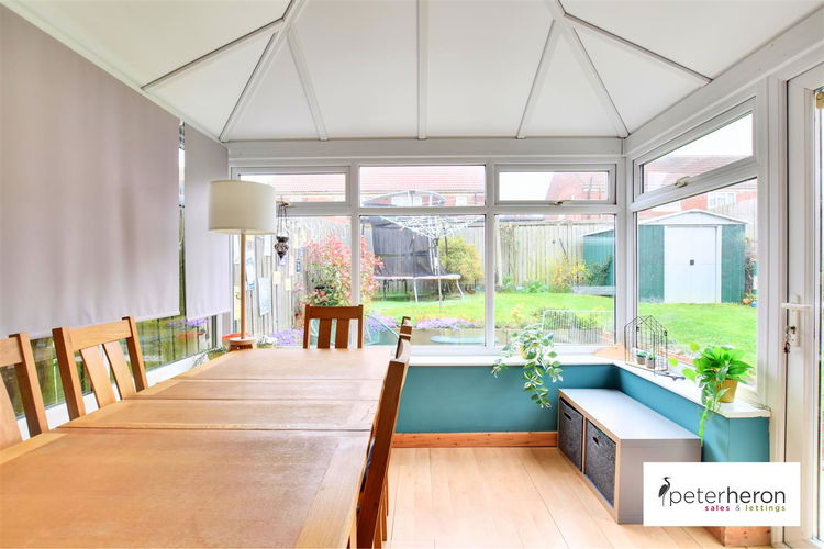 Conservatory - Picture 7 of 22