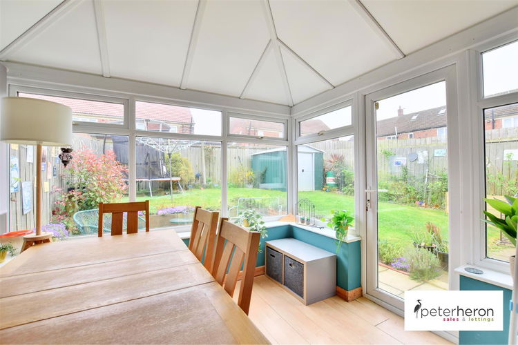 Conservatory - Picture 8 of 22