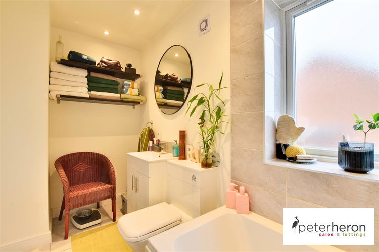 Bathroom/WC - Picture 22 of 27
