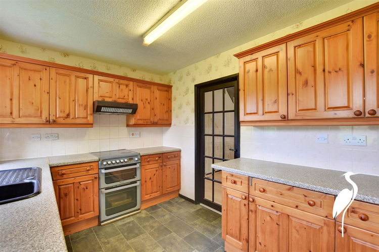 Kitchen - Picture 6 of 15
