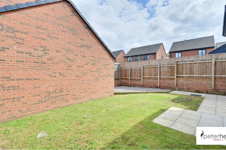 Outside - Picture 19 of 20