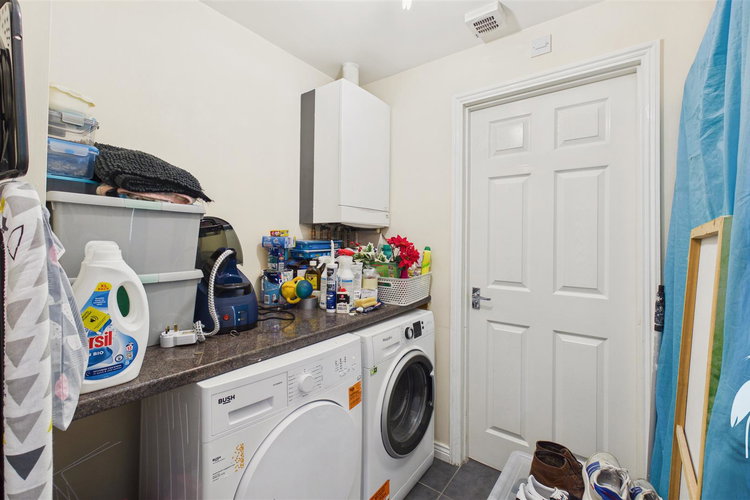 Utility Room - Picture 11 of 21