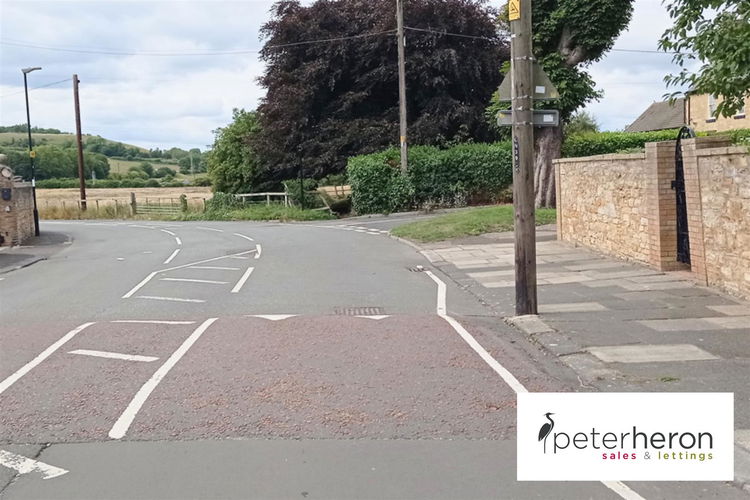 Outside - Picture 32 of 32