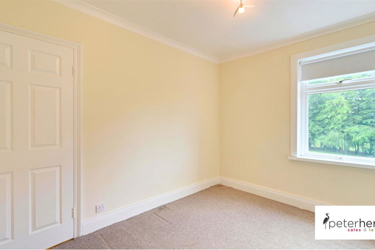 Bedroom 2 - Picture 14 of 32