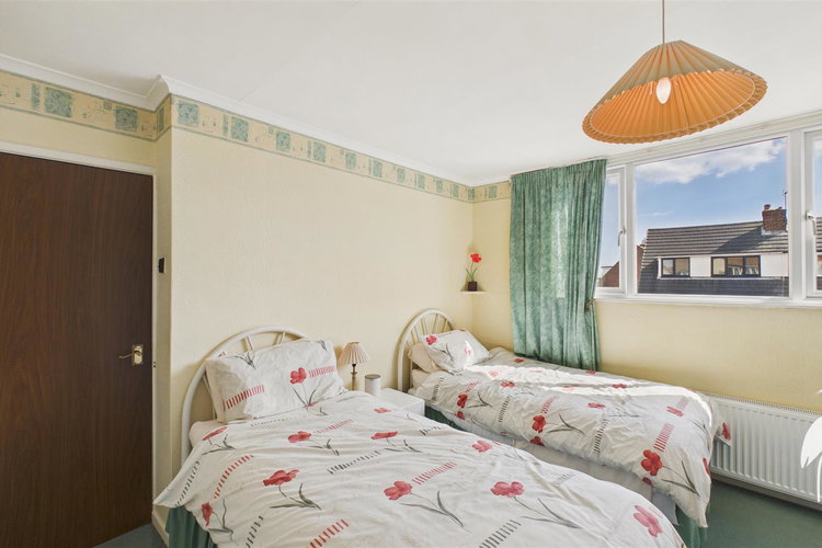 Bedroom 1 - Picture 12 of 23