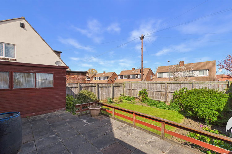 Outside - Picture 20 of 23