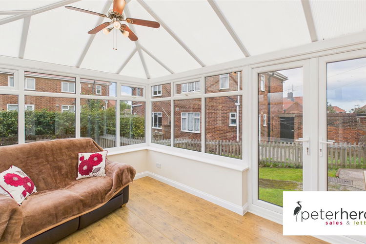Conservatory - Picture 6 of 27