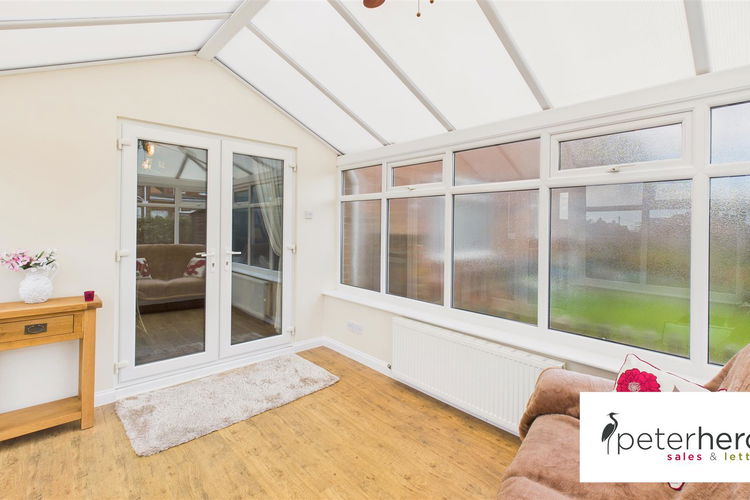 Conservatory - Picture 7 of 27