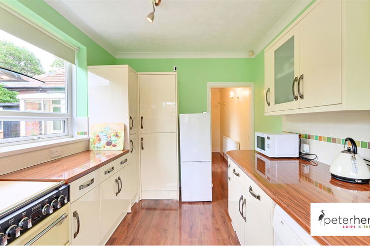 Kitchen - Picture 10 of 30