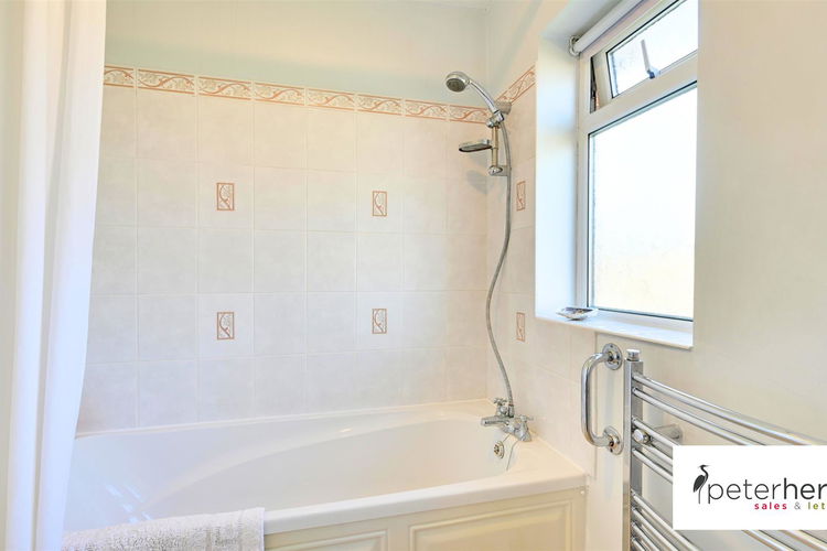 Bathroom - Picture 22 of 24