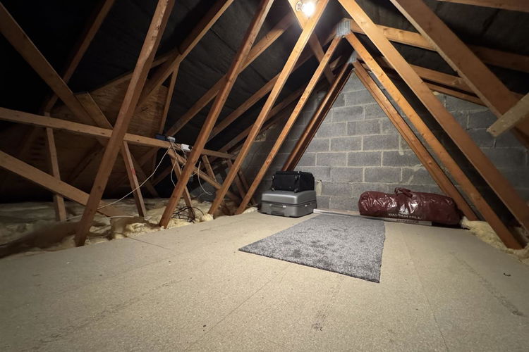 Loft Space - Picture 14 of 20