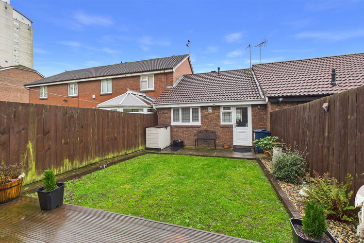 Outside - Picture 17 of 20