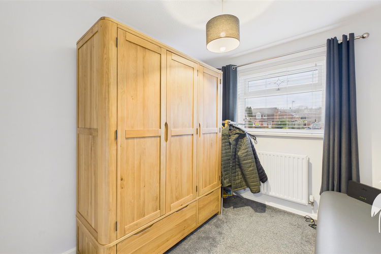 Bedroom 2 - Picture 10 of 20