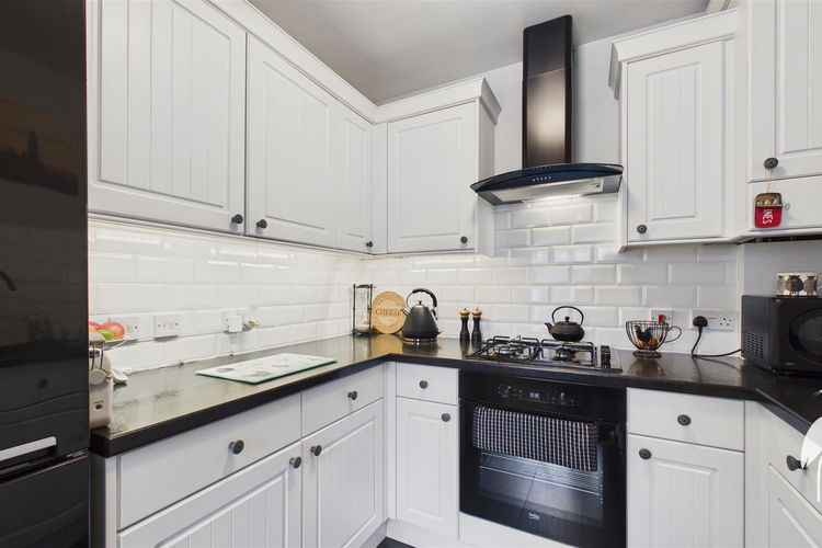 Kitchen - Picture 8 of 15