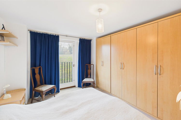 Bedroom 1 - Picture 13 of 22