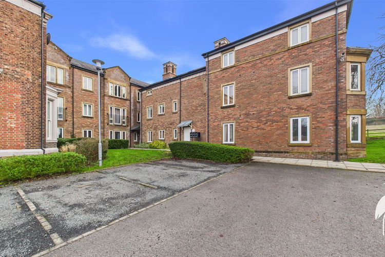 Outside - Picture 20 of 22