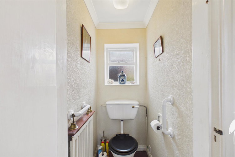 Cloakroom/WC - Picture 14 of 35