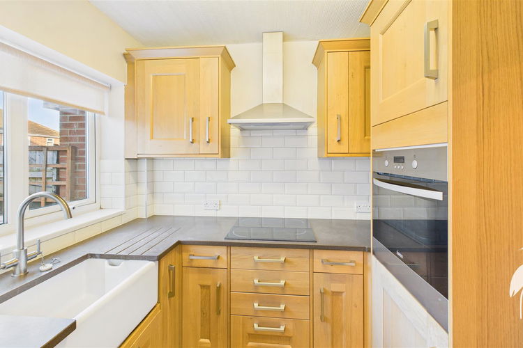 Kitchen - Picture 13 of 25