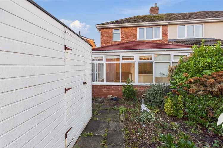 Outside - Picture 25 of 25