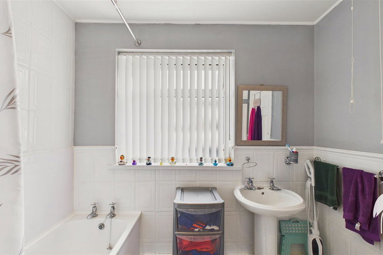 Bathroom - Picture 12 of 23