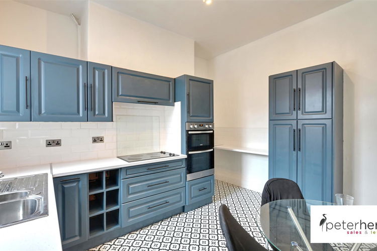 Dining Kitchen - Picture 4 of 15