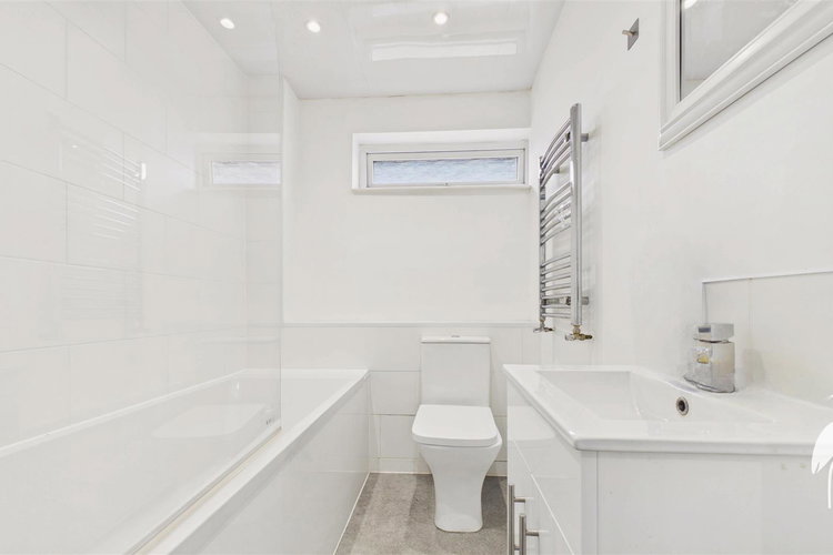 Bathroom - Picture 12 of 14