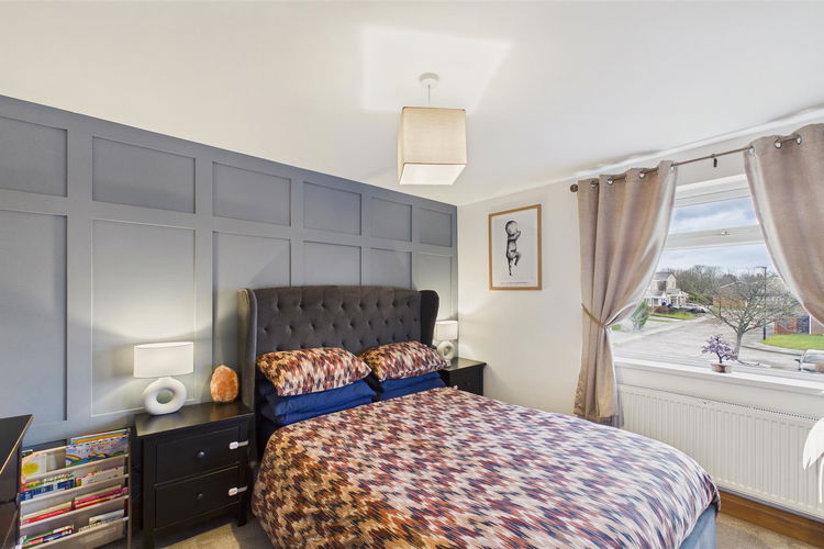 Bedroom 1 - Picture 17 of 29