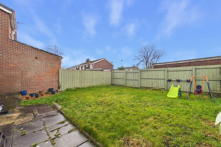 Outside - Picture 27 of 29