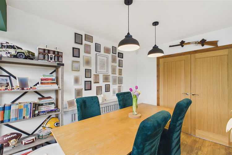 Dining Kitchen - Picture 10 of 29