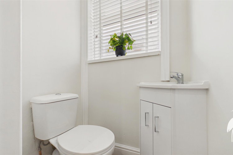 Cloakroom/WC - Picture 12 of 30