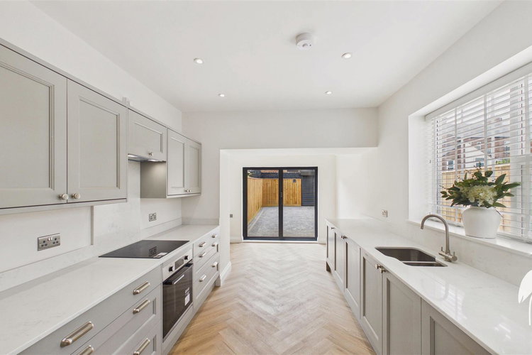 Open Plan Kitchen/Diner - Picture 6 of 30