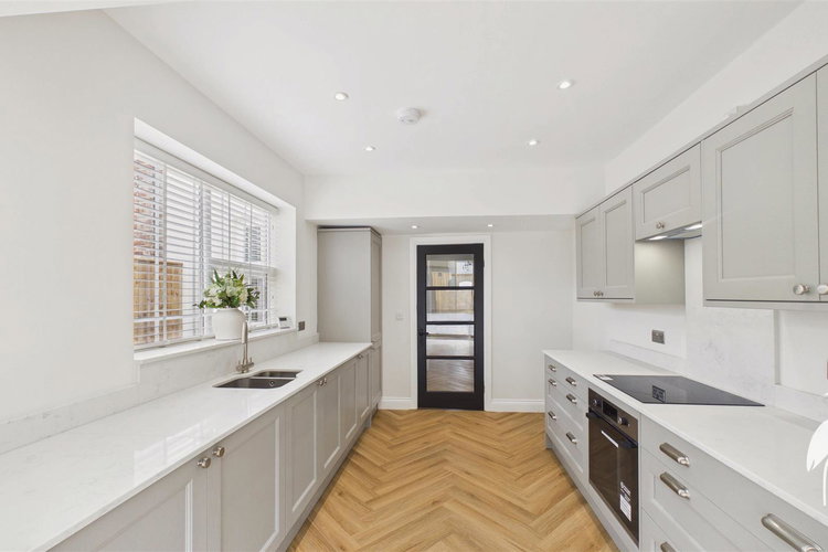 Open Plan Kitchen/Diner - Picture 8 of 30