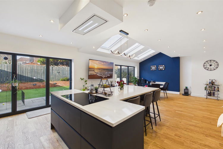 Kitchen/Dining and Family Area - Picture 3 of 40