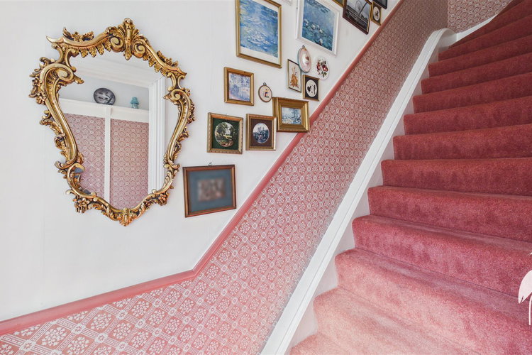 Reception Hall - Picture 6 of 27