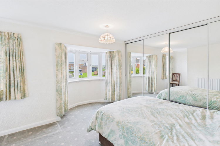 Bedroom 1 - Picture 11 of 23