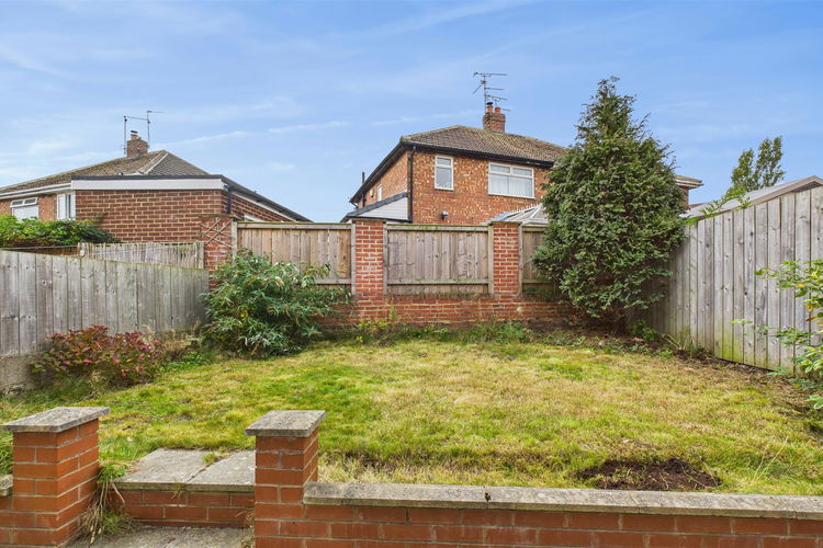 Outside - Picture 21 of 23