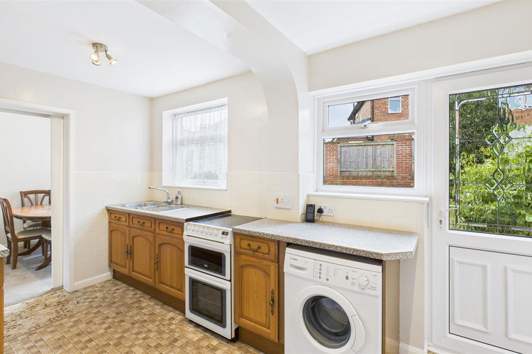 Kitchen - Picture 9 of 23