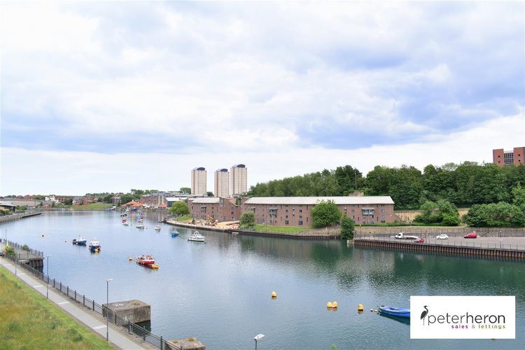 Outside - Picture 20 of 20