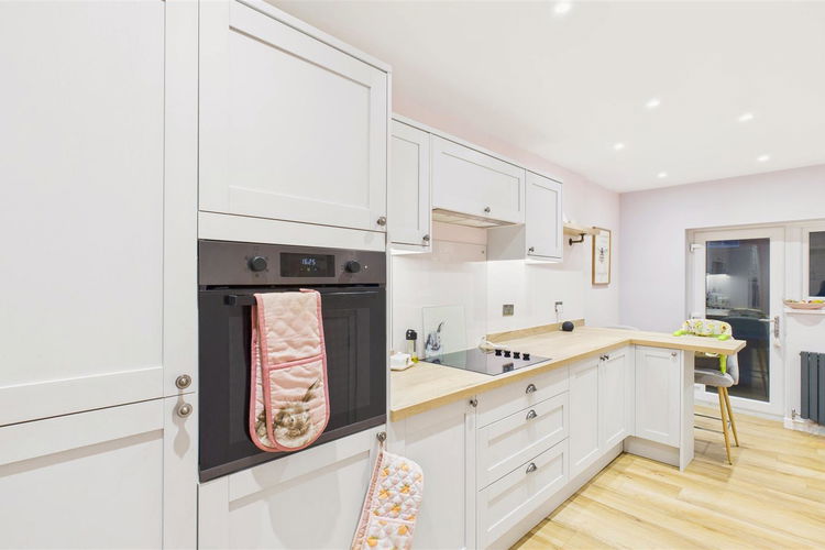 Breakfasting Kitchen - Picture 7 of 26