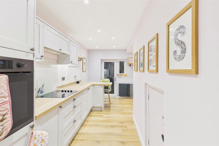 Breakfasting Kitchen - Picture 8 of 26